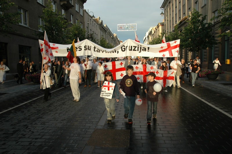 Vaizdas:Lietuva Gruzijos palaikymo mitingas.jpg